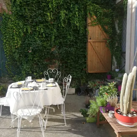 Couette-café Cathares *